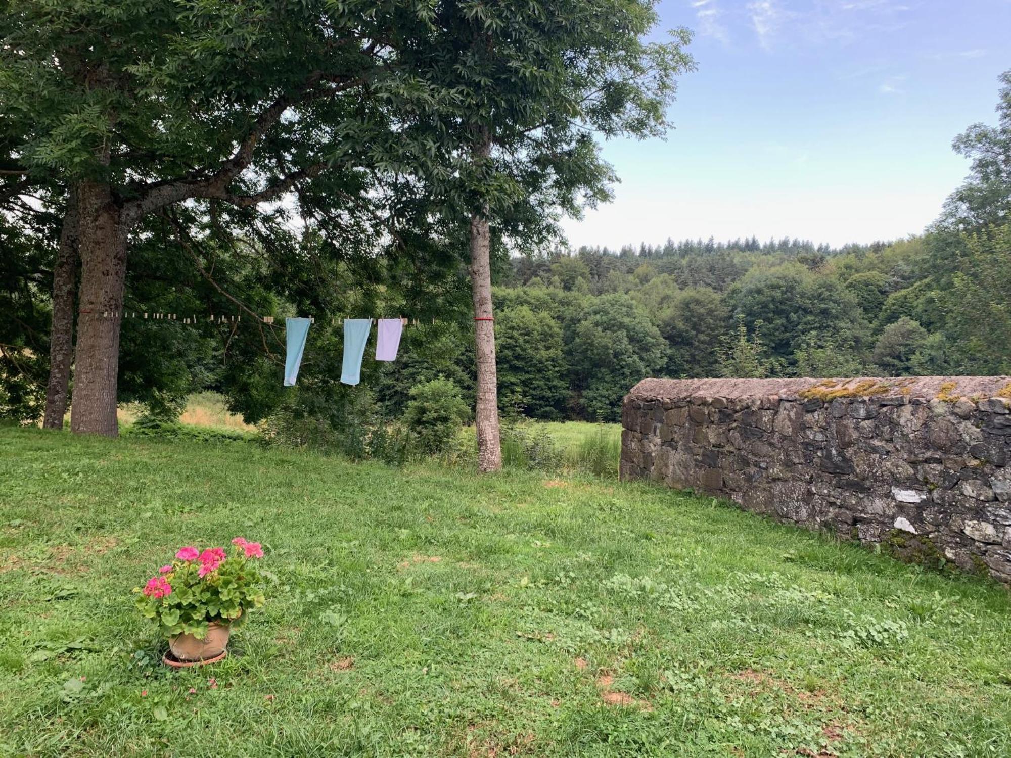 Ferme Au Calme A 15Mn Du Chambon Sur Lignon Villa Saint-Jeures Exteriör bild